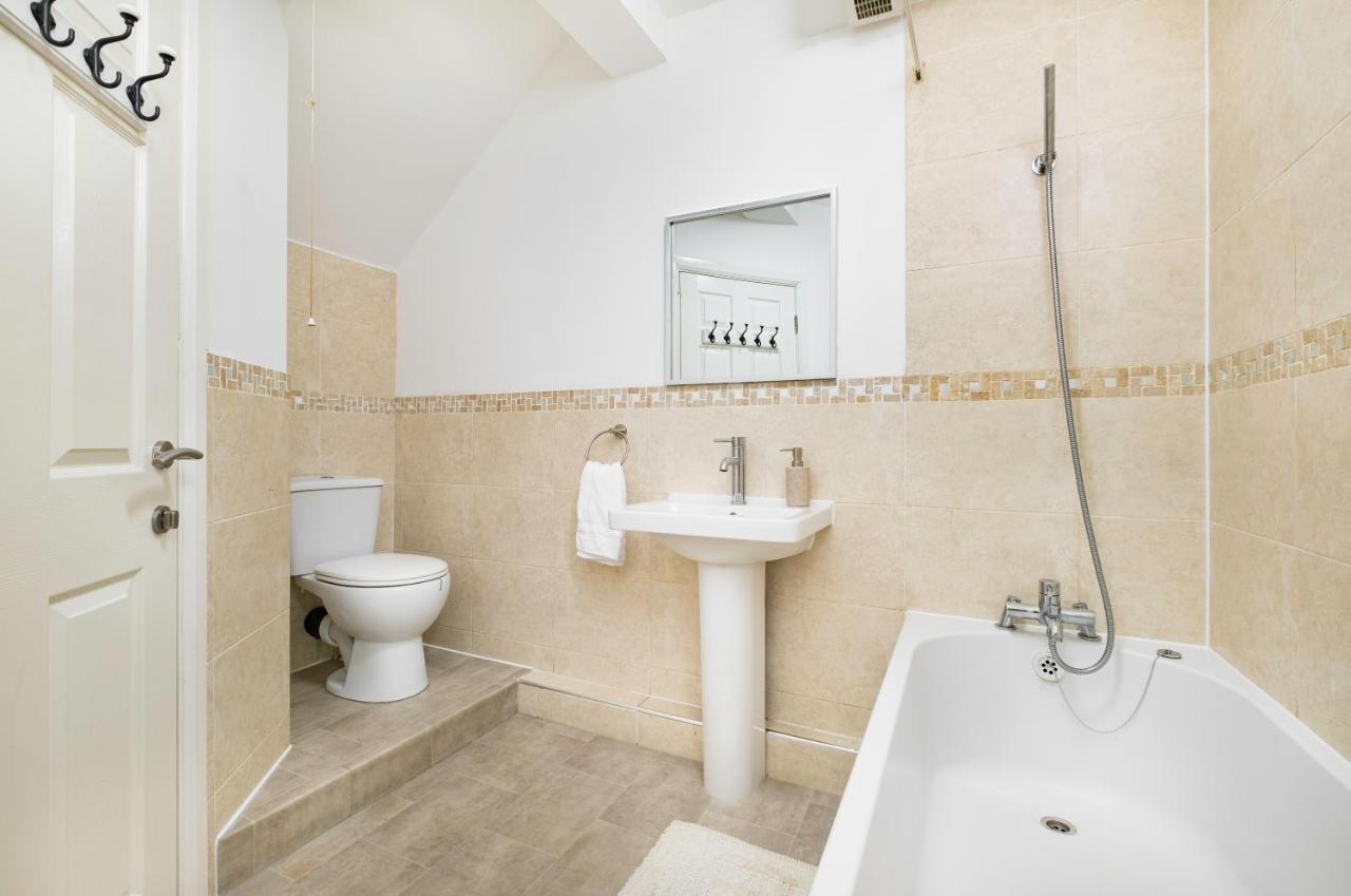 Meersbrook Luxury 2 Bedroom Apartment シェフィールド エクステリア 写真